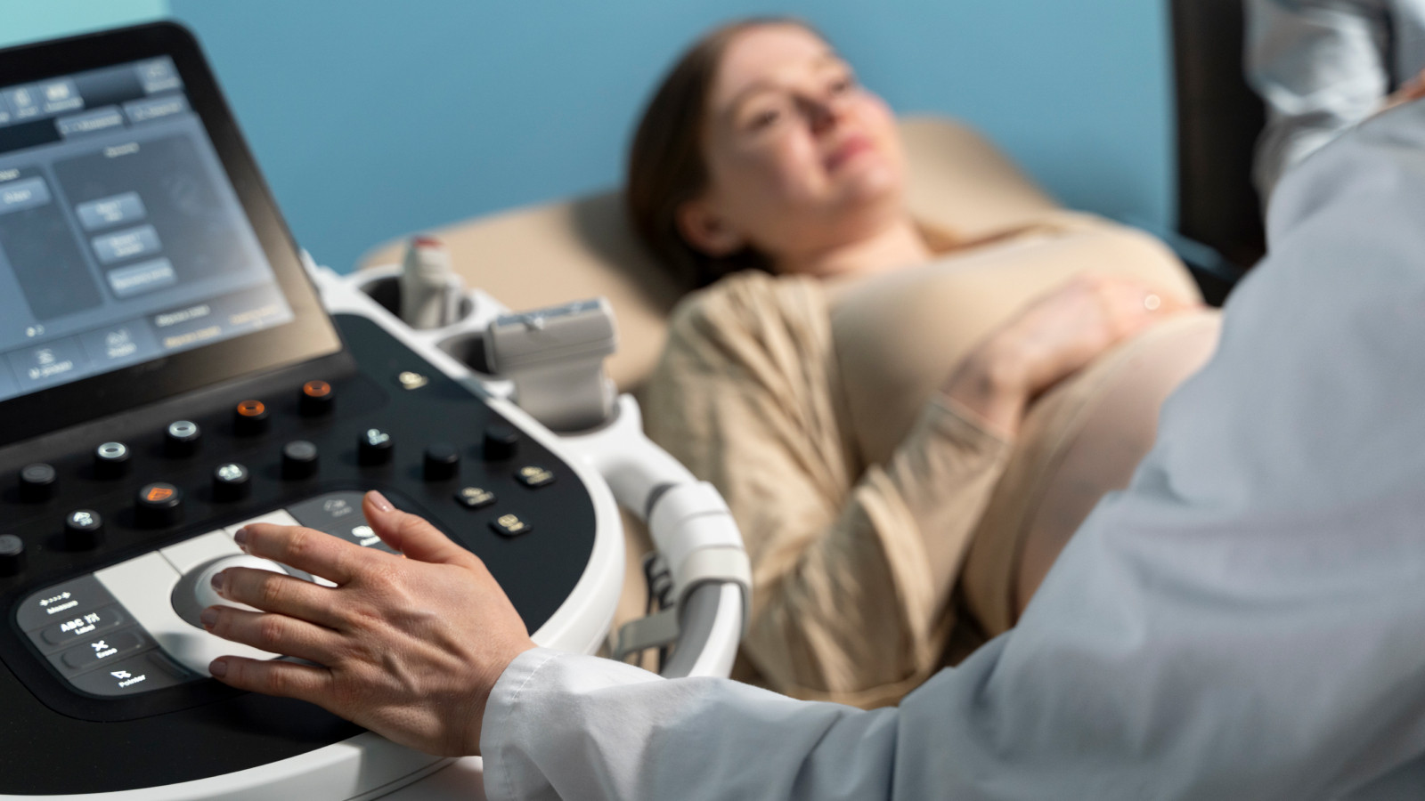 Safeguarding Women’s Health:How Mobile Gynecological Teams Supported Women Throughout the Winter